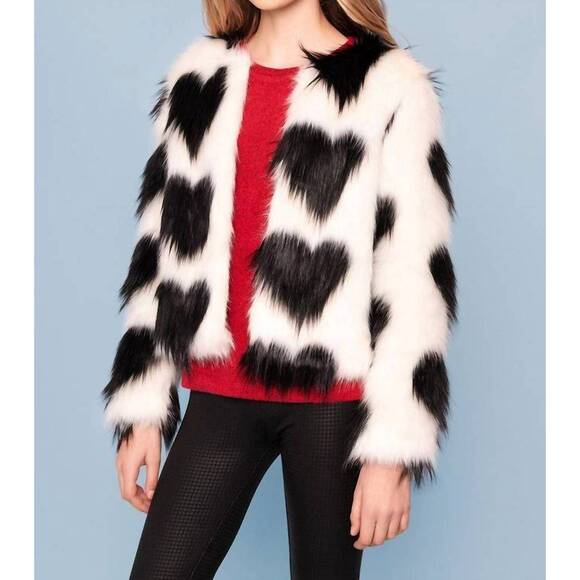 NEW MIA faux fur jacket with hearts in white